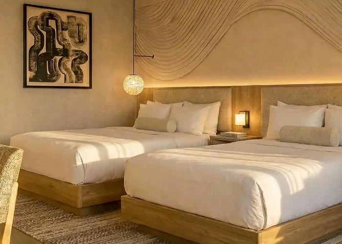 Denu & Hotel